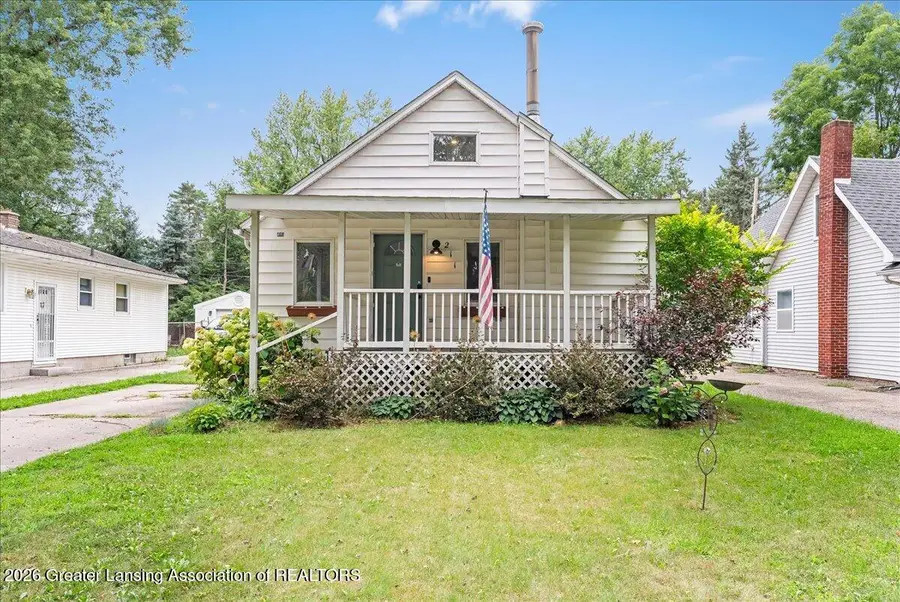211 N Deerfield Avenue, Lansing, MI 48917 - #3