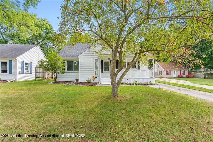 314 N Logan Street, Dewitt, MI 48820 - #2