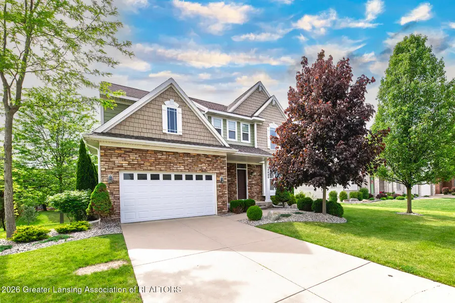 12880 Paradise Drive, Dewitt, MI 48820 - #2