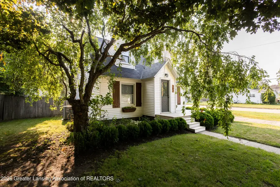 302 Wilson Street, Dewitt, MI 48820 - #3