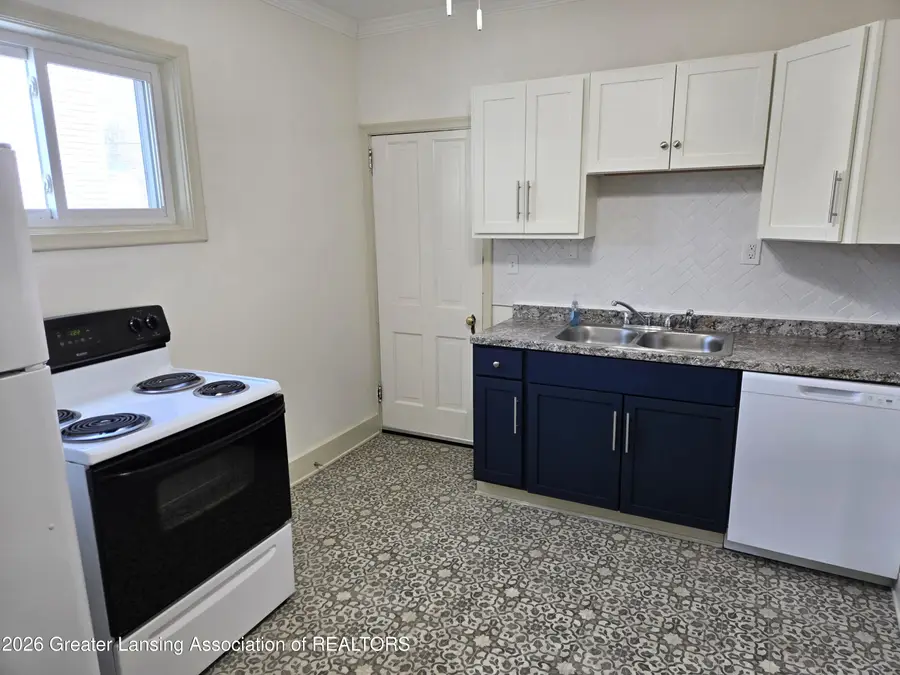 1606 Martin Street, Lansing, MI 48910 - #2