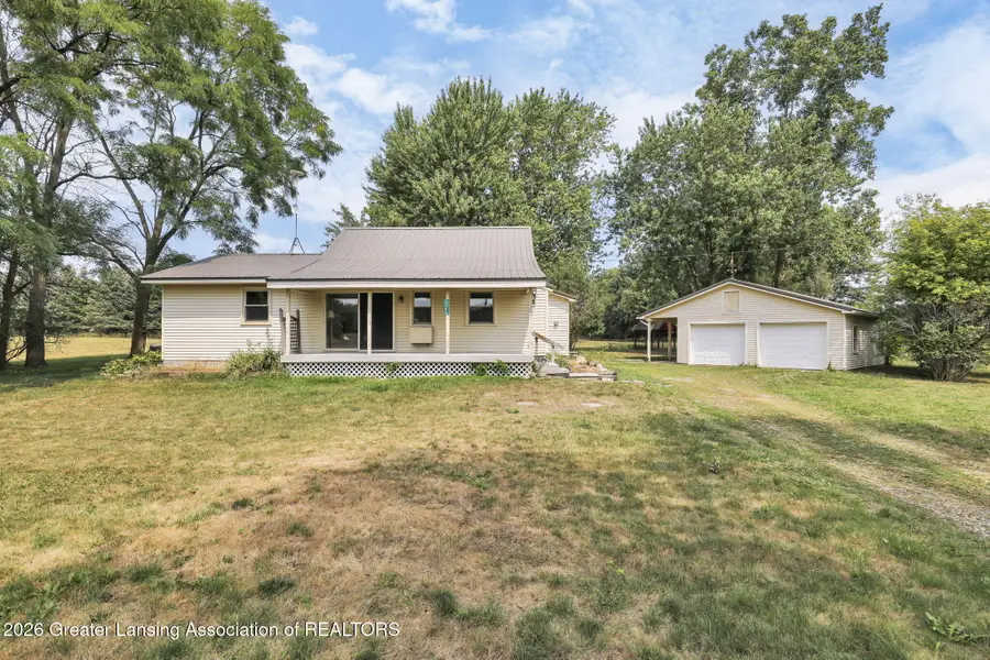 1189 E Maple Rapids Road, Saint Johns, MI 48879 - #2