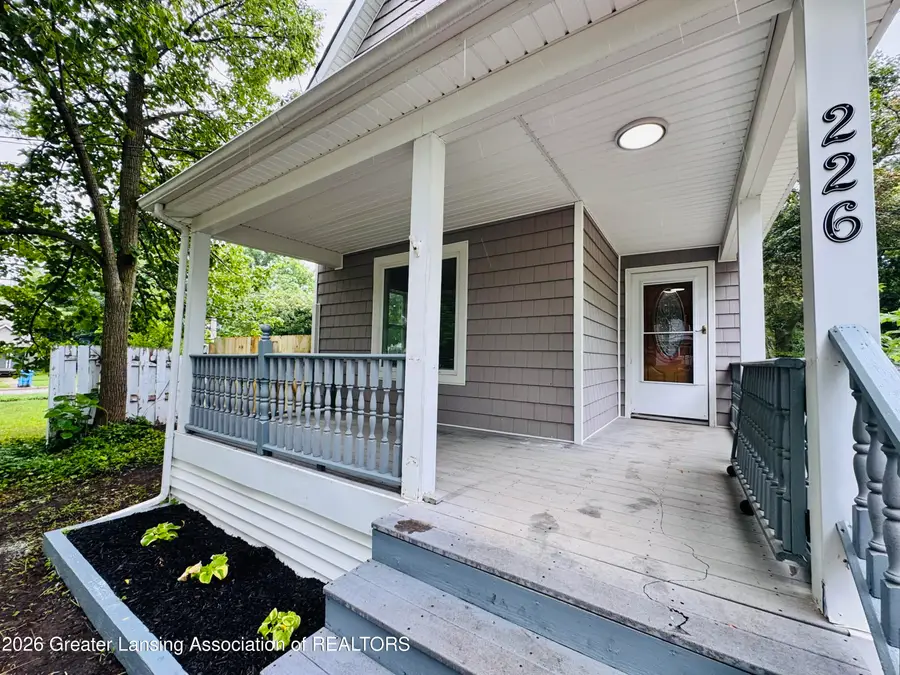 226 S 8th Street, Lansing, MI 48912 - #2