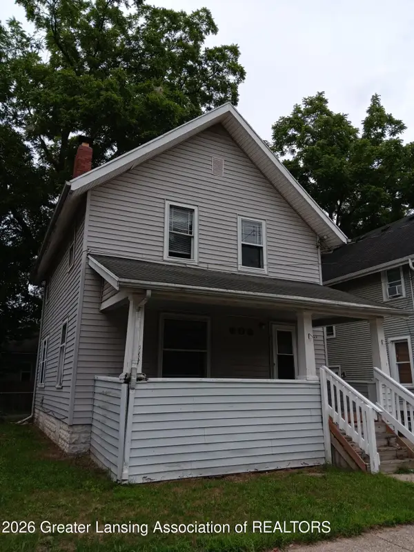 908 N Pine Street, Lansing, MI 48906