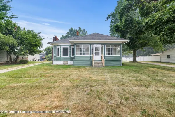 3719 W Willow Street, Lansing, MI 48917