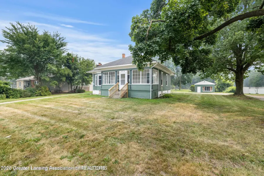 3719 W Willow Street, Lansing, MI 48917 - #2