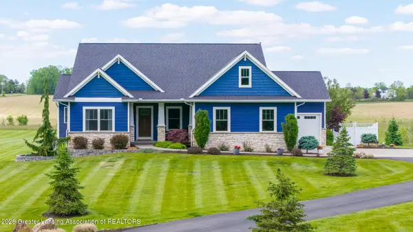 3950 W Howe Road, DeWitt, MI 48820