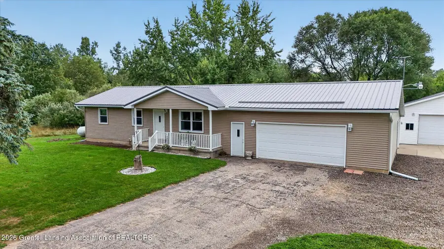 9601 Woodlawn Court, Perrinton, MI 48871 - #2