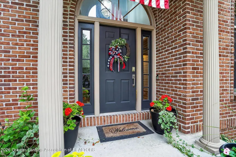 2586 Sanibel Hollow, Holt, MI 48842 - #3