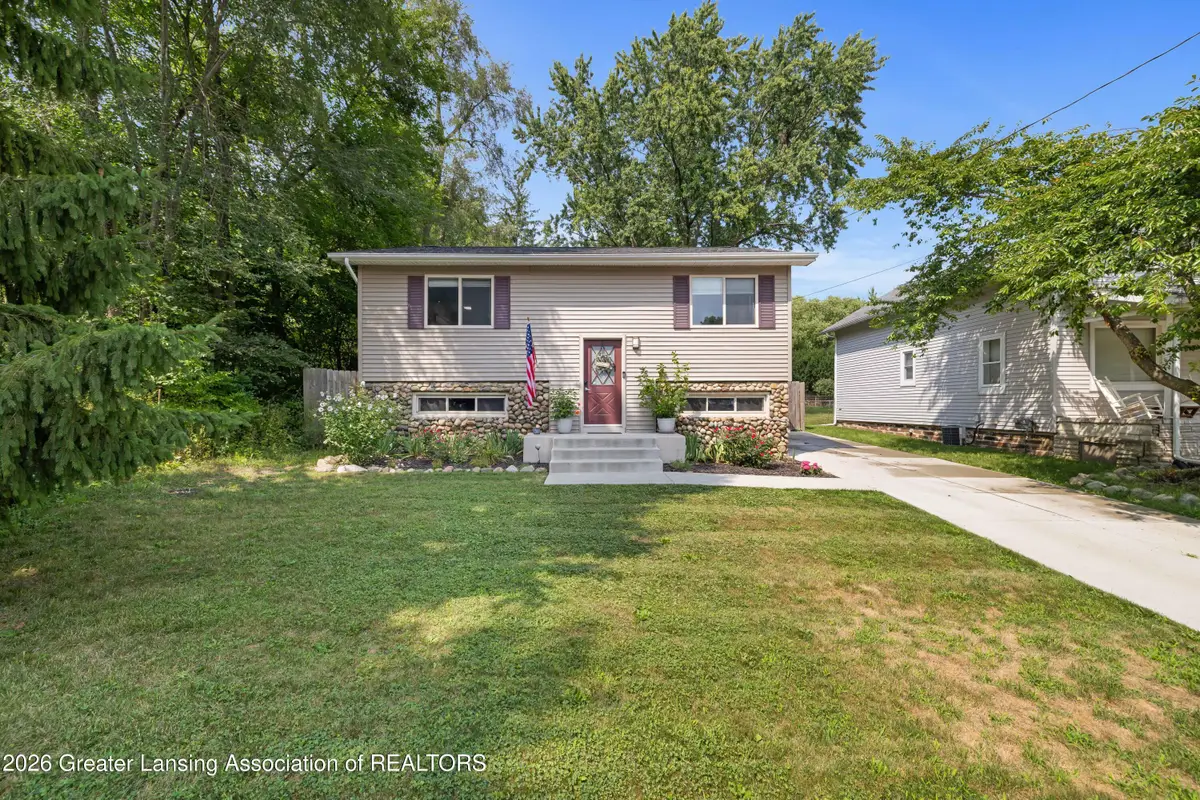 826 Jones Street, Grand Ledge, MI 48837 - #1