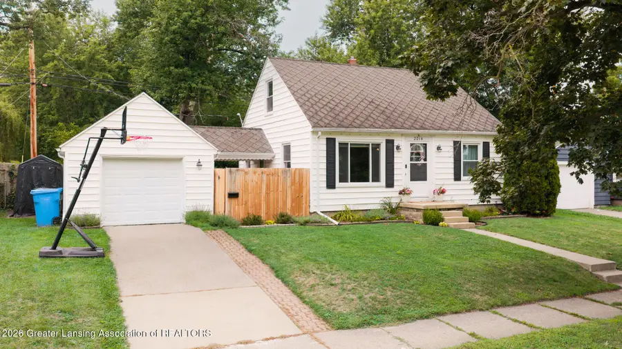 2014 Devonshire Avenue, Lansing, MI 48910 - #2