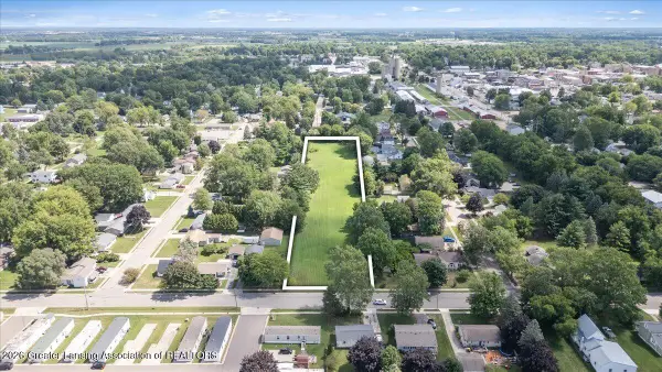 502 N Morton Street, St. Johns, MI 48879