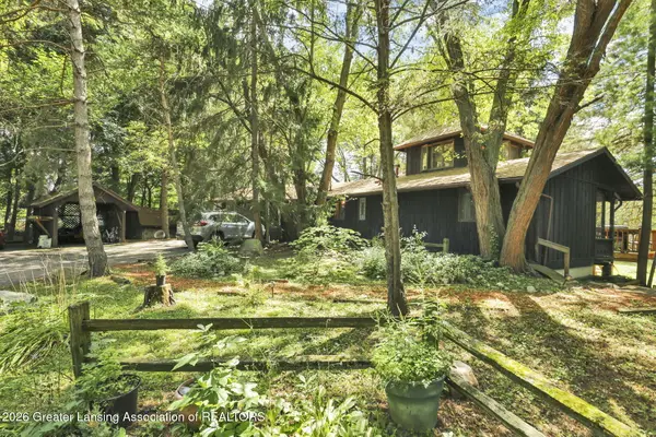 525 N Cedar Road, Mason, MI 48854