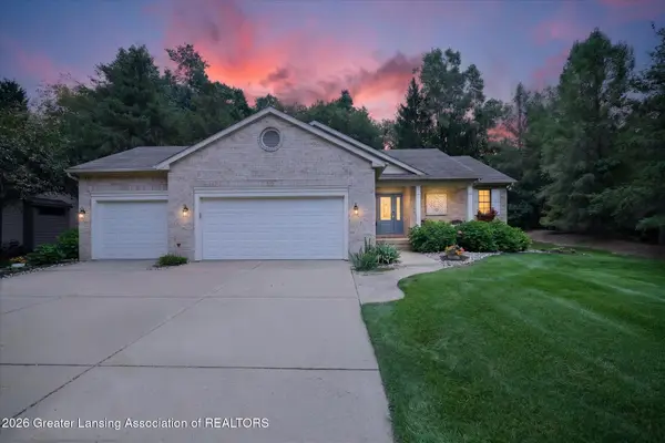 6240 Timberview Drive, East Lansing, MI 48823