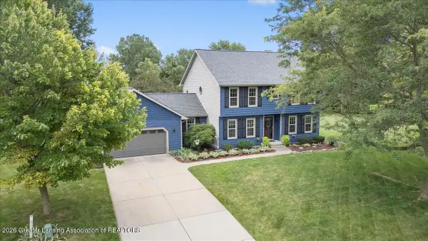 2525 Varsity Lane, Holt, MI 48842