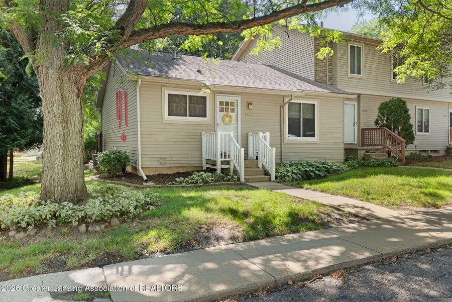 2077 La Mer Lane #22, Haslett, MI 48840 - #2