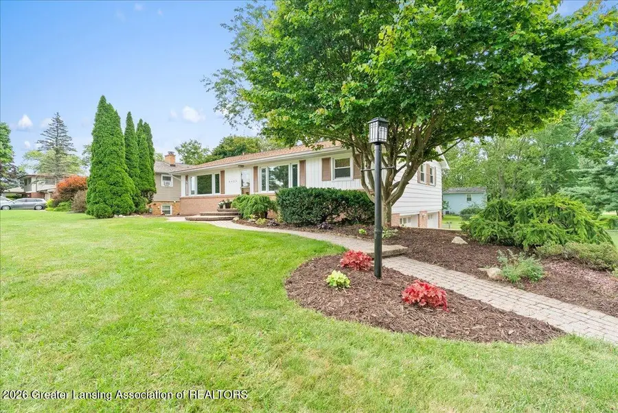 6635 Picketts Way, Lansing, MI 48917 - #2