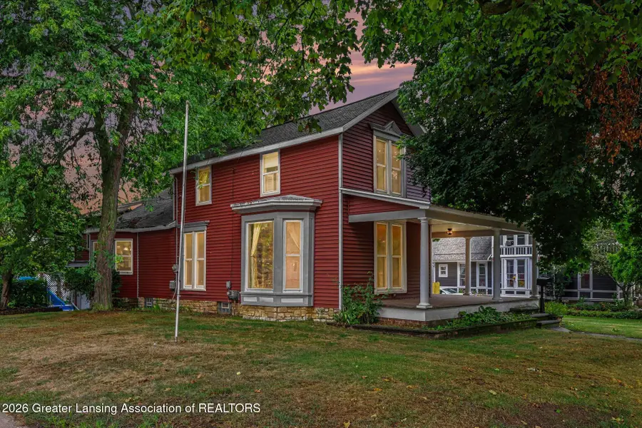 110 S Ottawa Street, Saint Johns, MI 48879 - #3