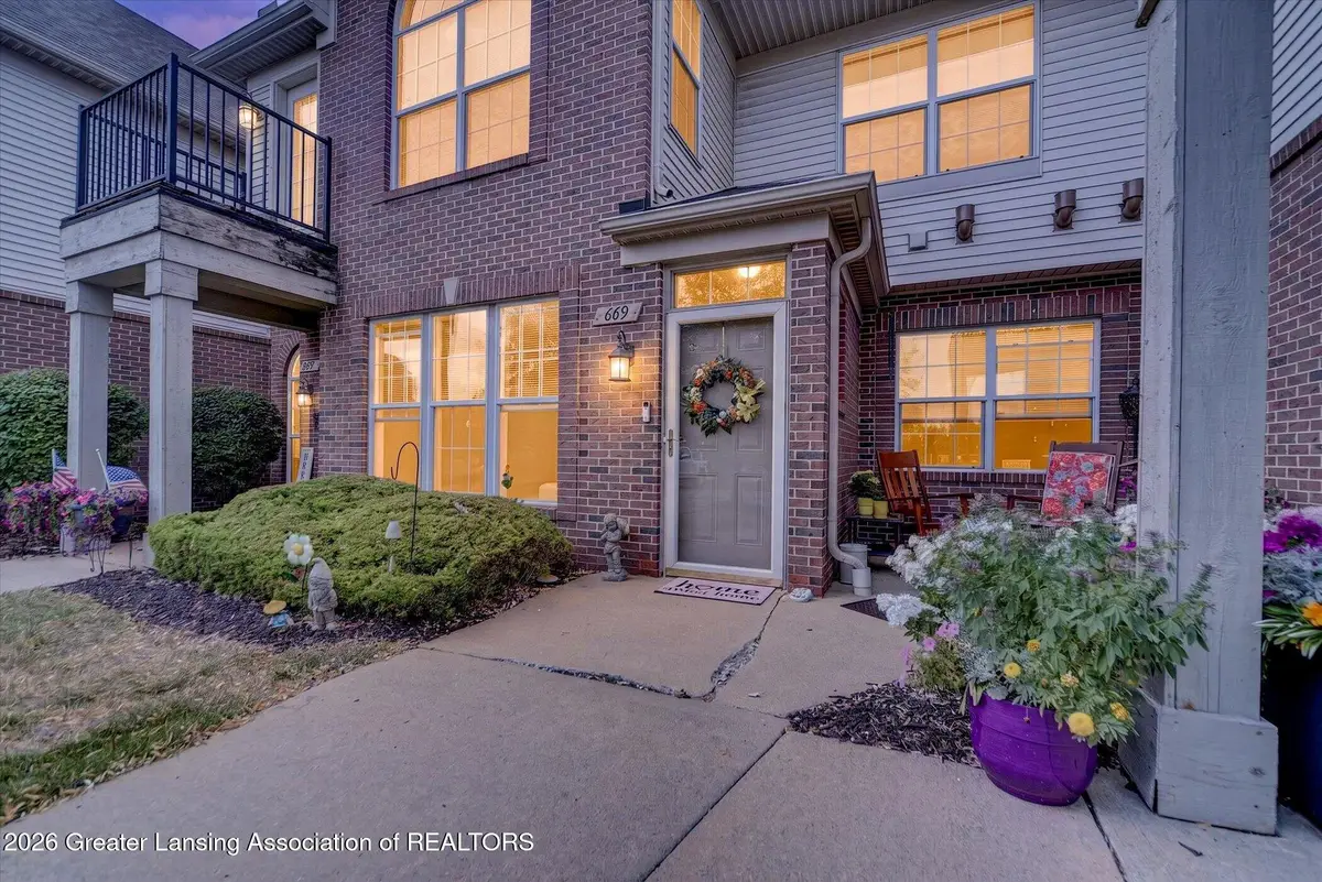 669 Worthington Drive, Lansing, MI 48906 - #1