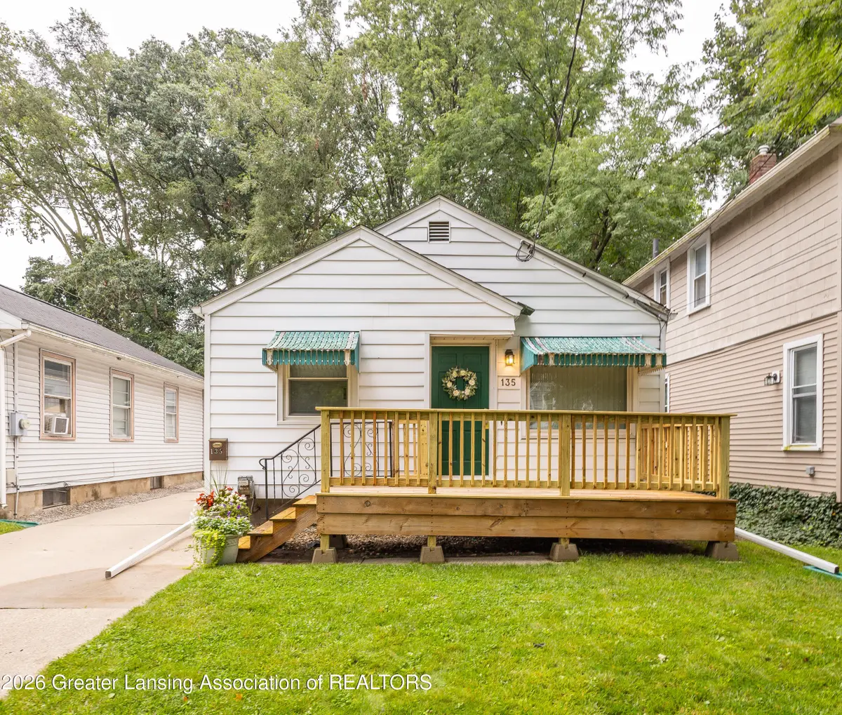135 S Hayford Avenue, Lansing, MI 48912 - #1