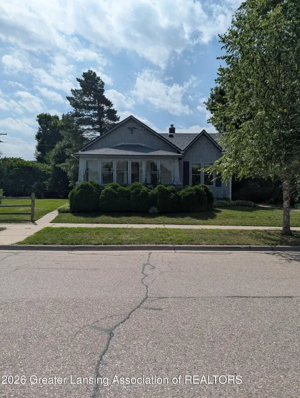 123 W Middle Street, Williamston, MI 48895