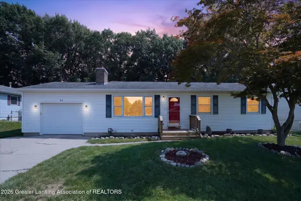 96 Bouck Avenue, Grand Ledge, MI 48837