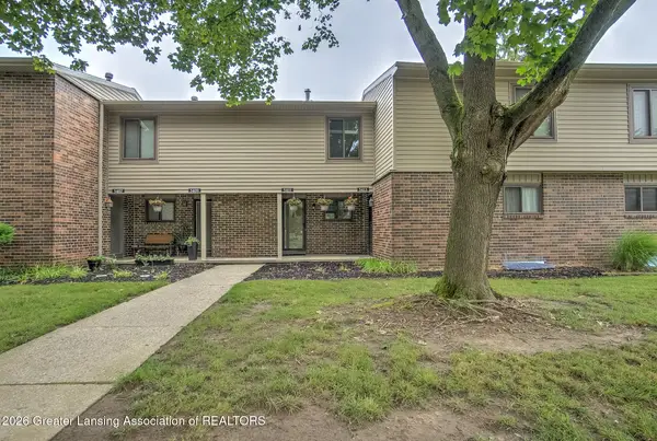 5411 Maple Ridge Road #74, Haslett, MI 48840