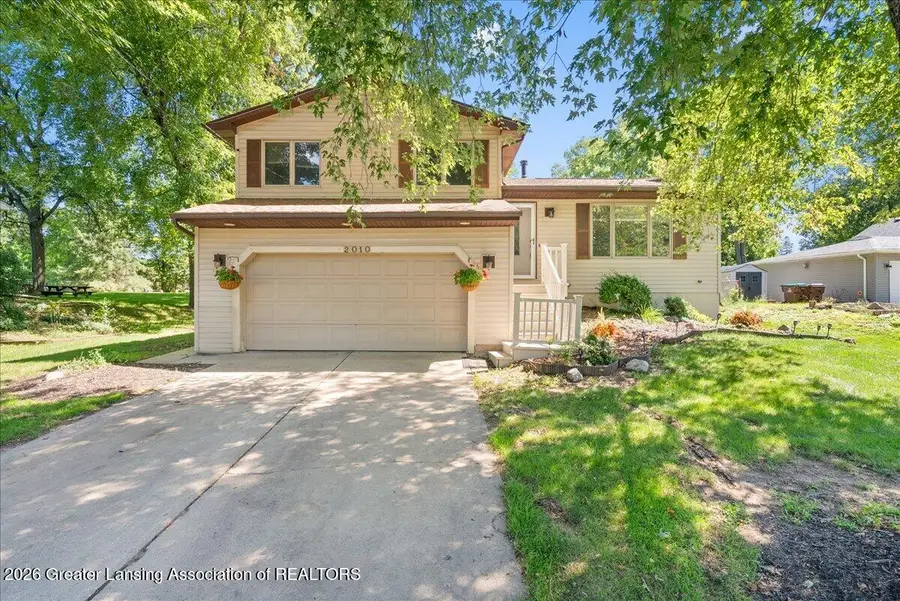2010 Elmwood Road, Lansing, MI 48917 - #2