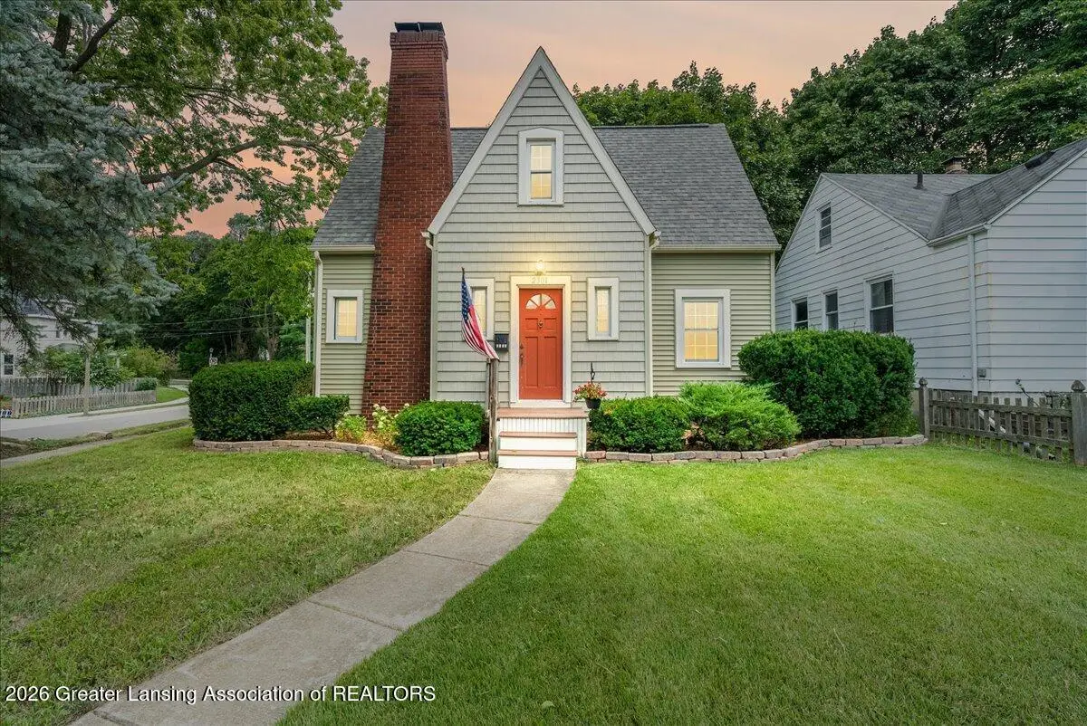 2301 Strathmore Road, Lansing, MI 48910 - #1