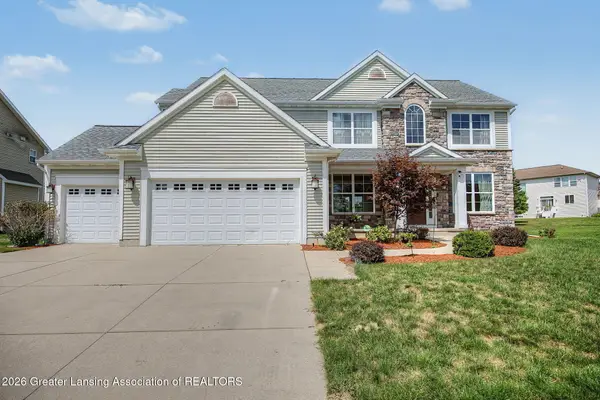 1582 Maiden Lane, Okemos, MI 48864