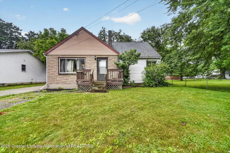 2212 Auburn Avenue, Holt, MI 48842 - #3