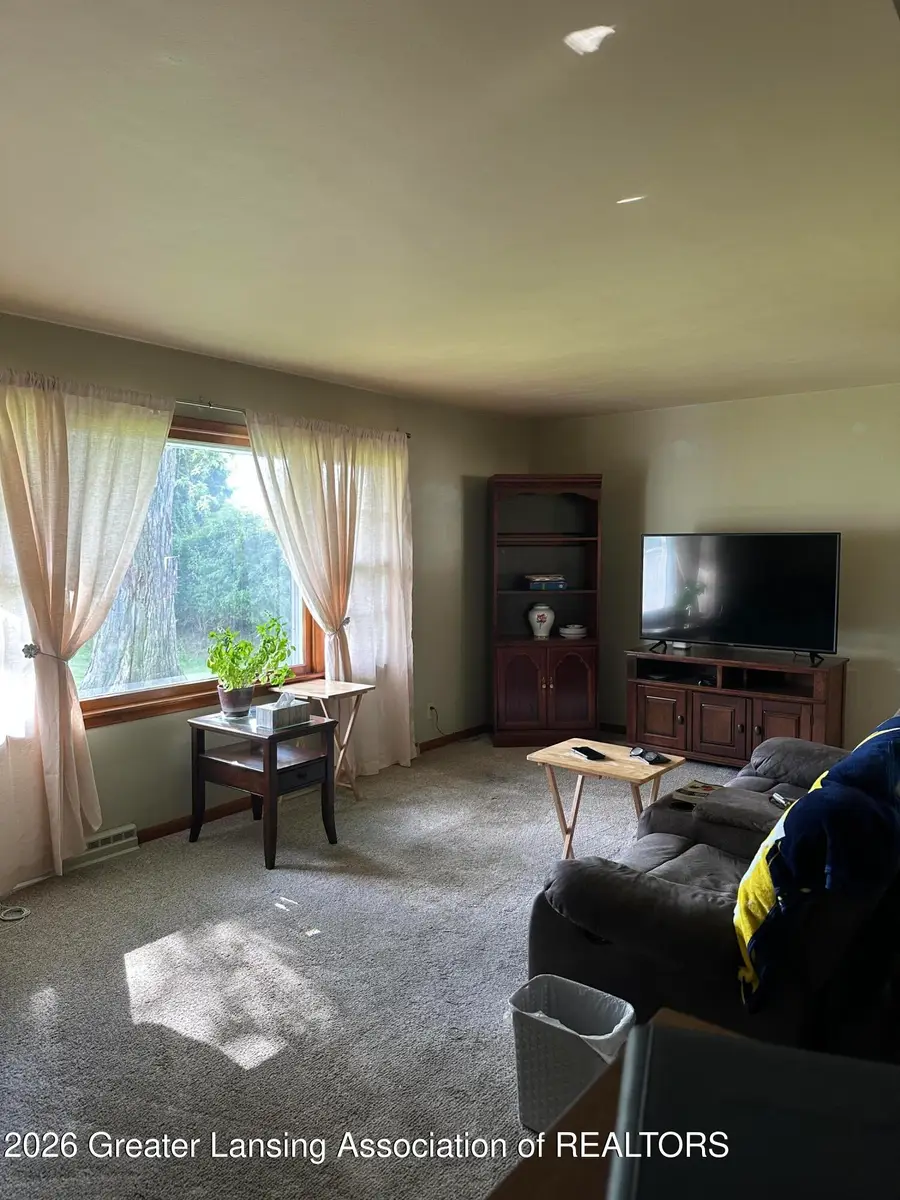 4715 Devonshire Avenue, Lansing, MI 48910 - #2