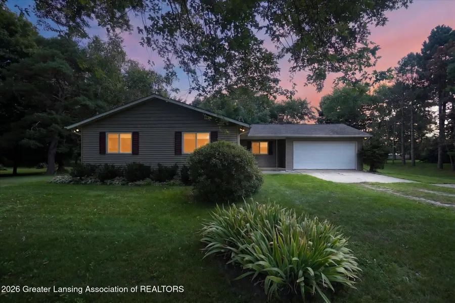 11131 S Lowell Road, Dewitt, MI 48820 - #2