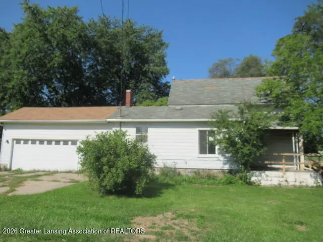 1803 W Stewart Street, Owosso, MI 48867 - #1