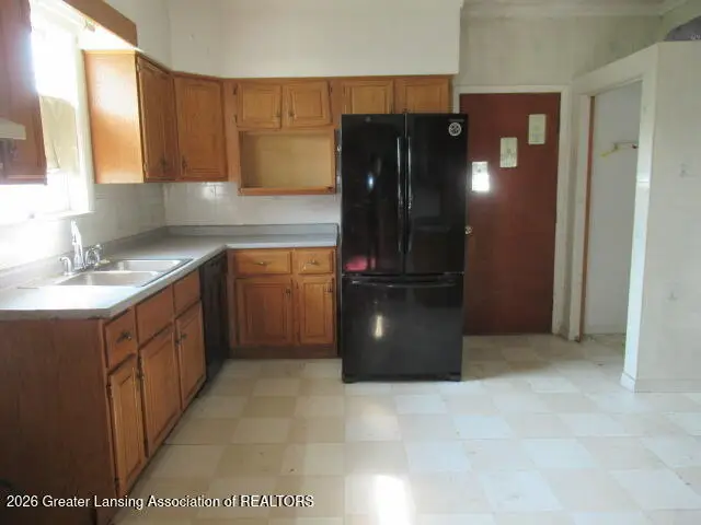 1803 W Stewart Street, Owosso, MI 48867 - #3