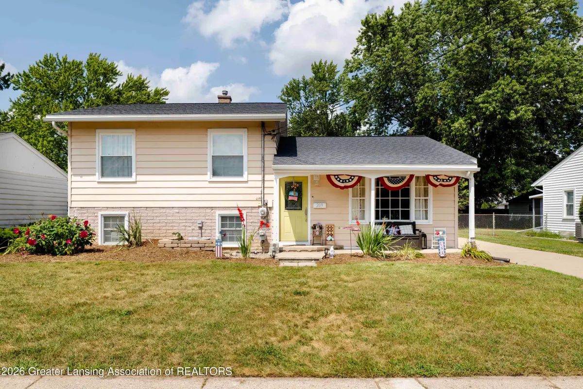 209 Pearl Street, Grand Ledge, MI 48837 - #1