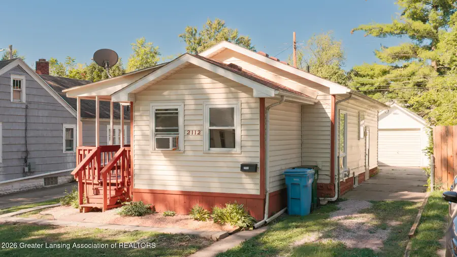 2112 Clifton Avenue, Lansing, MI 48910 - #2