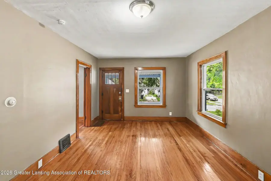 1005 Mccullough Street, Lansing, MI 48912 - #3