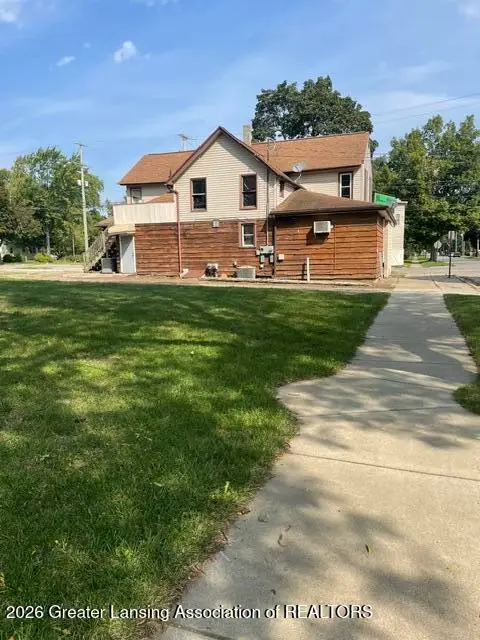 812 N Blackstone Street, Jackson, MI 49202 - #2