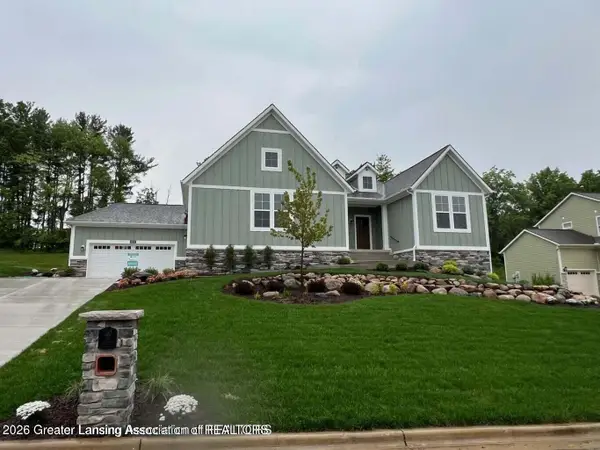 6097 Southridge Road, East Lansing, MI 48823