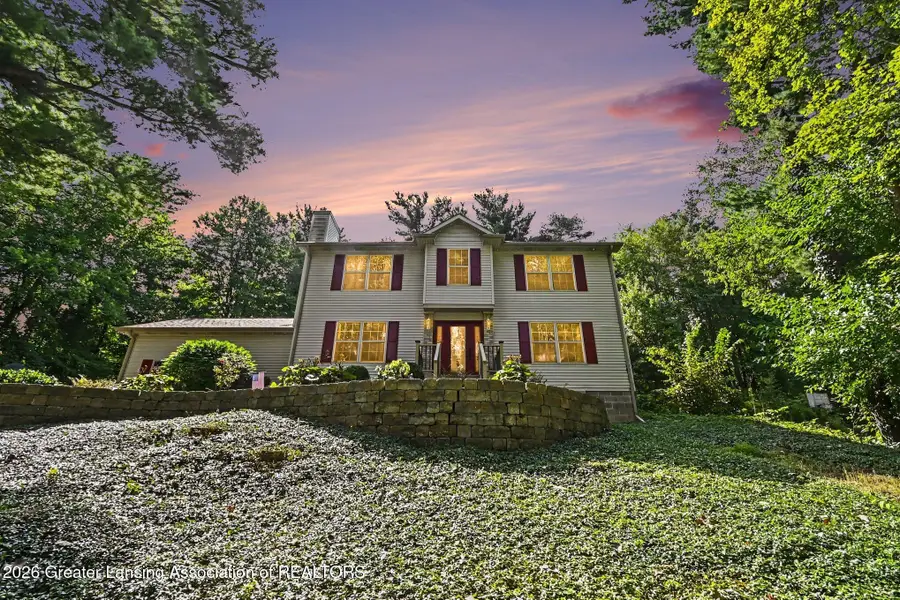 12033 Pine Ridge Drive, Perry, MI 48872 - #2