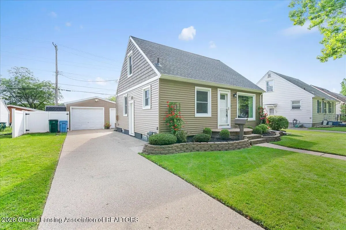 3139 Plymouth Drive, Lansing, MI 48910 - #1