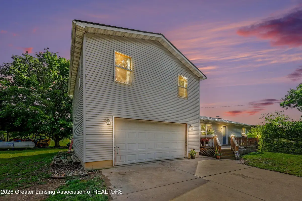 5185 Young Road, Bellevue, MI 49021 - #1