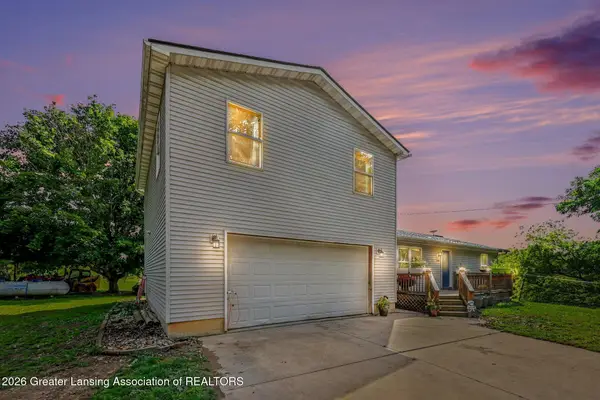 5185 Young Road, Bellevue, MI 49021