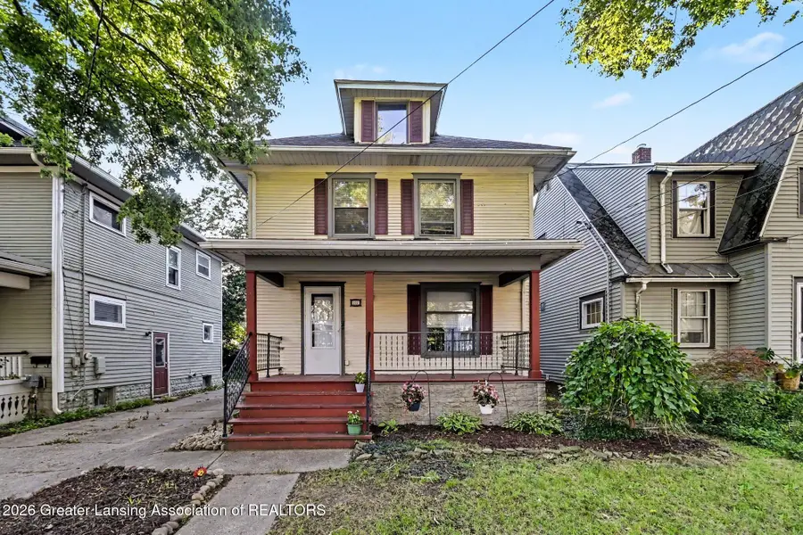 307 S Clemens Avenue, Lansing, MI 48912 - #2