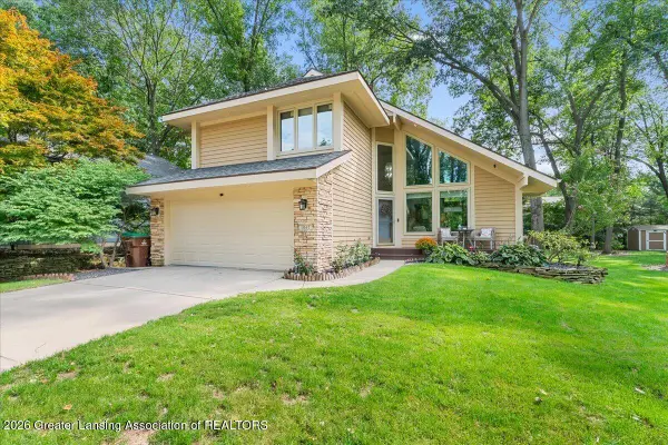 1067 Wild Ginger Trail, Haslett, MI 48840