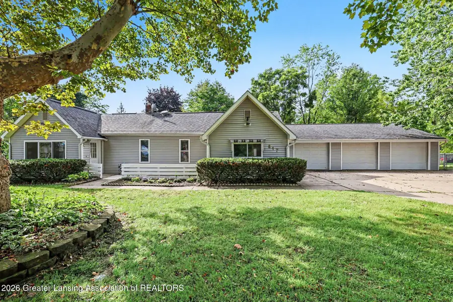 817 Ferley Street, Lansing, MI 48911 - #2