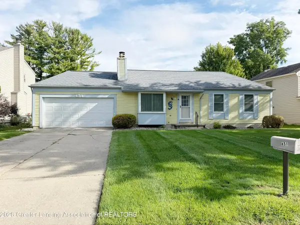 451 Park Meadows Drive, Lansing, MI 48917
