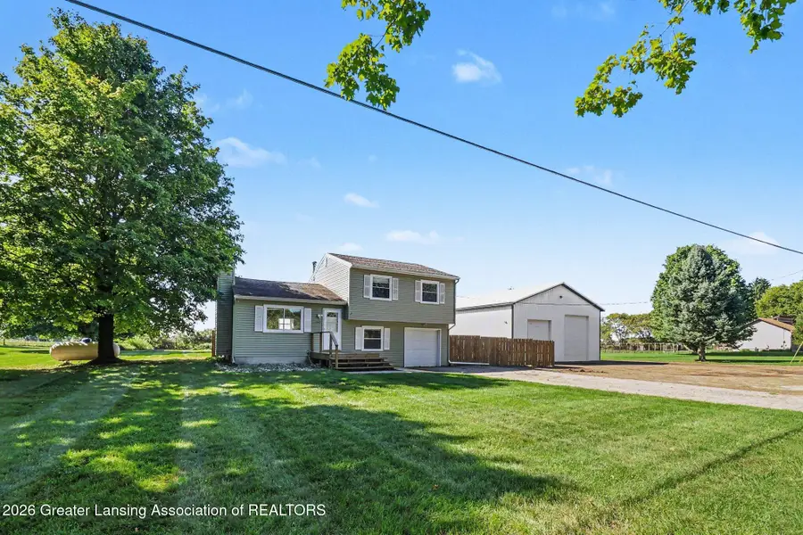 6045 W Plains Road, Eaton Rapids, MI 48827 - #3