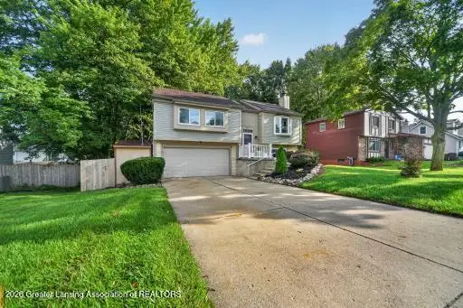 5114 Grape Arbor Lane, Lansing, MI 48917